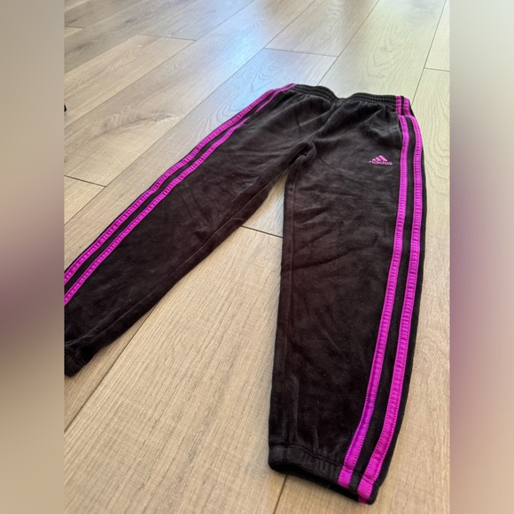 Adidas Girls Velour Track Pants - Picture 3 of 8